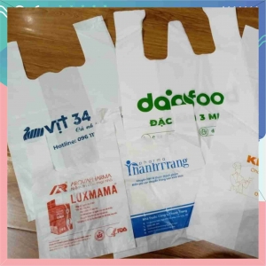 In túi siêu thị tại Quận 7