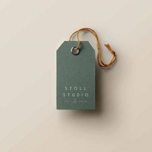 In nhãn mác quần áo tại quận 1