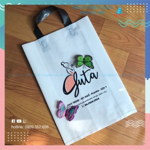 In gia công túi nilon quai ép