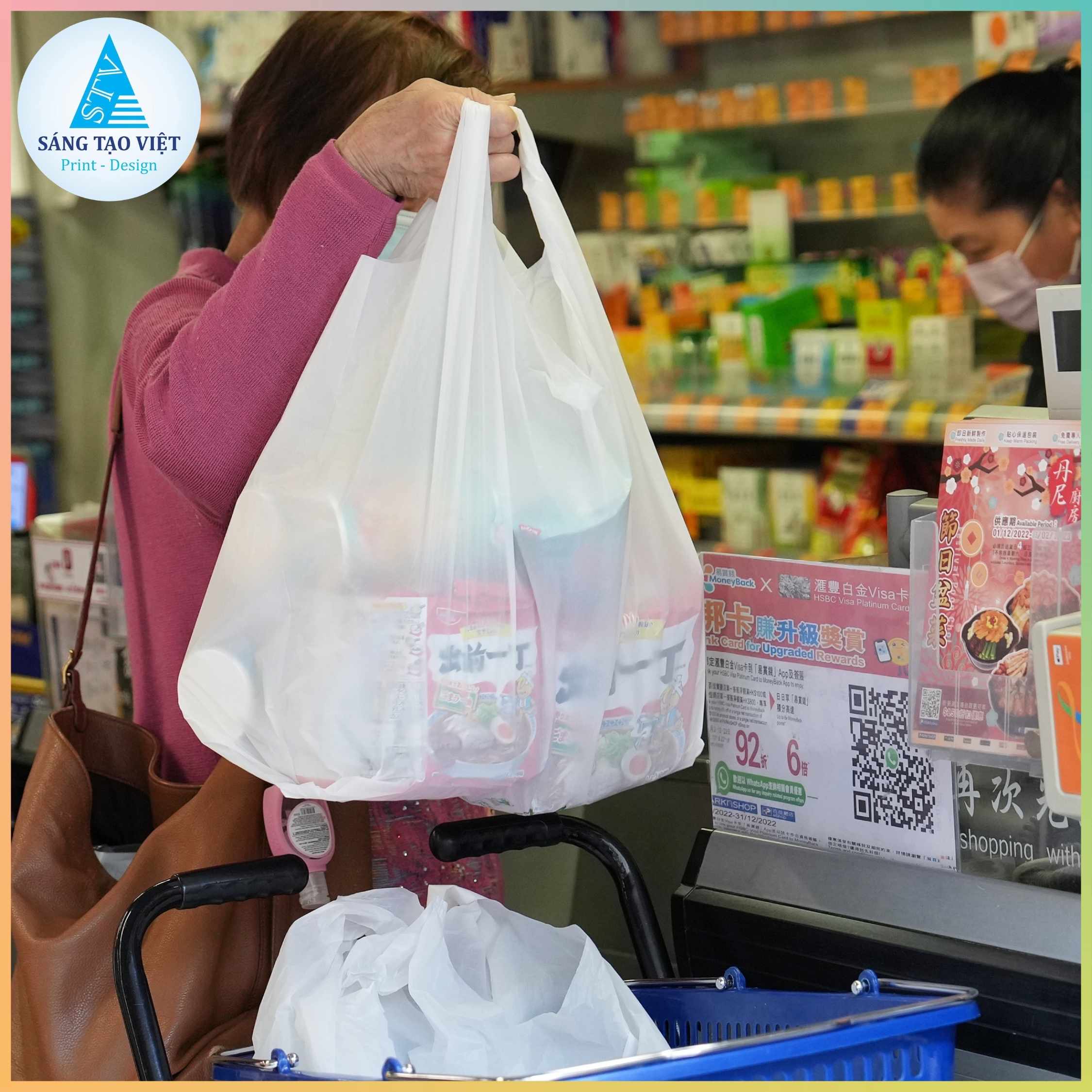 Nên chọn túi siêu thị PE hay HDPE? So sánh ưu nhược điểm